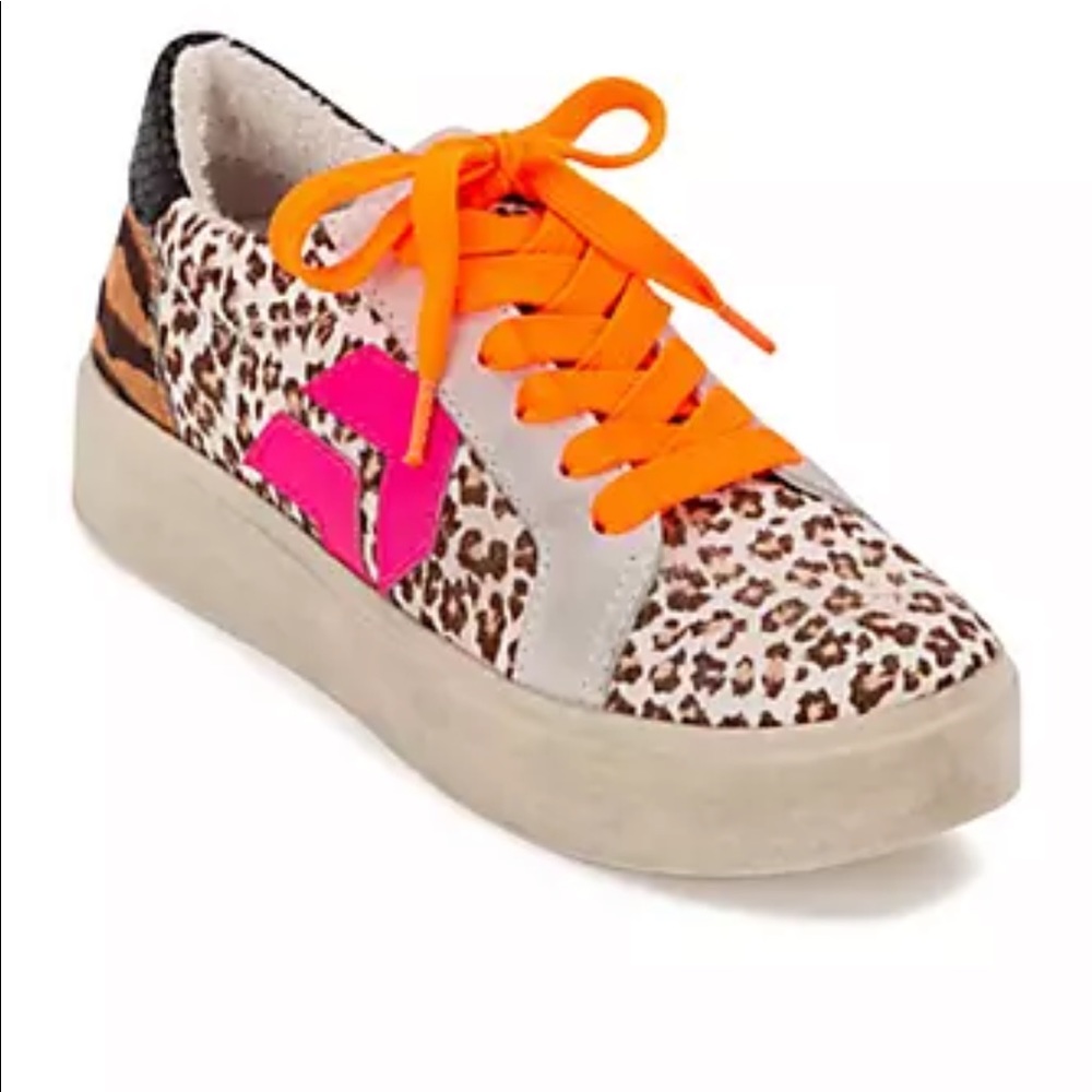 Dolce Vita Sneakers - Size 8